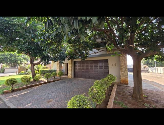 4 BEDROOM HOUSE FOR SALE IN BOUGAINVILLEA ESTATE
